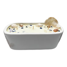 Load image into Gallery viewer, Paradise Beach Candle (M)
